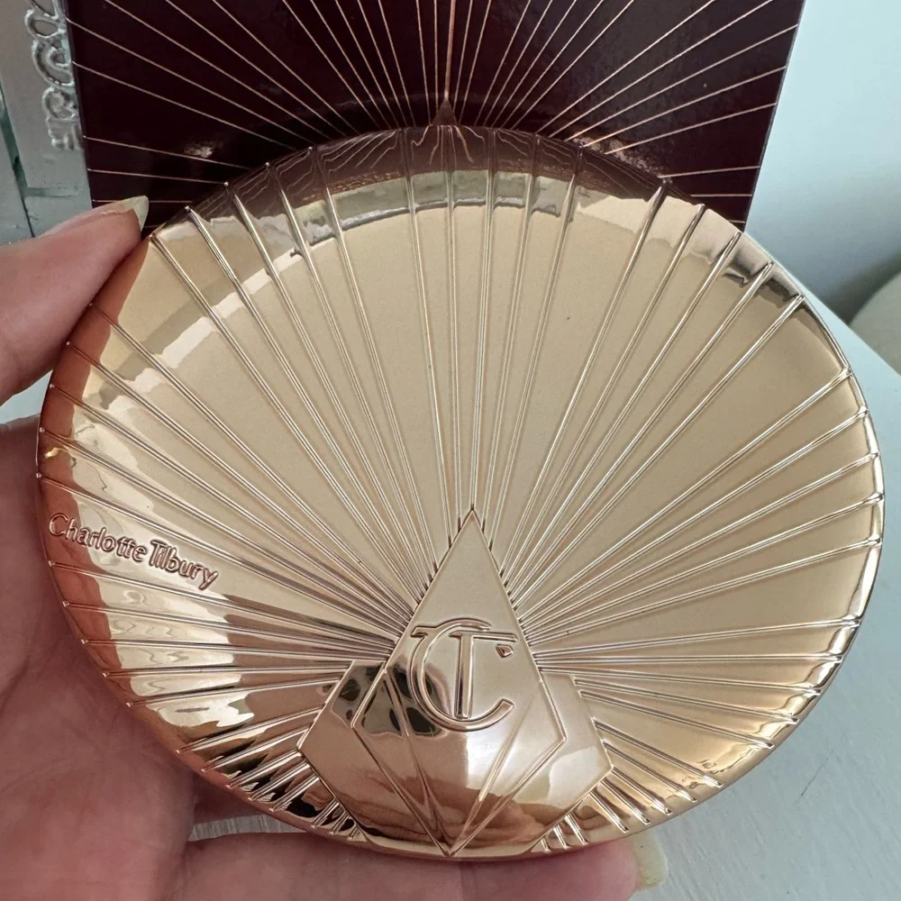 Charlotte Tilbury MATTE BRONZING FILTER FOR FACE & BODY